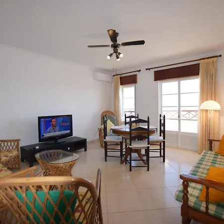 Carob By Algartur - 3 Mins Downtown - Terrace *