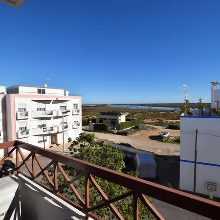 Carob By Algartur - 3 Mins Downtown - Terrace