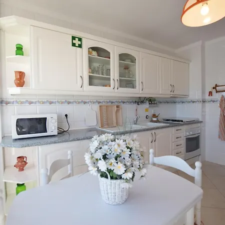 Carob By Algartur - 3 Mins Downtown - Terrace Appartement *