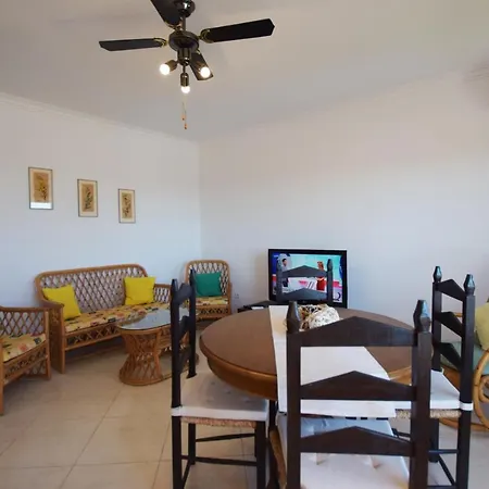 Apartment Carob By Algartur - 3 Mins Downtown - Terrace Santa Luzia (Tavira)
